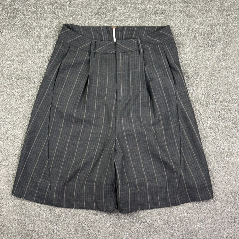 Free People Shorts Women 2 Grey Pinstripe Pleated Herringbone Wide Leg High Rise